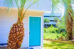 301 E Lullwater Dr, Panama City Beach, FL 32413 - Photo 2
