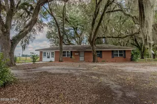 5728 Snow Hill Rd, Malone, FL 32445 - Photo 2