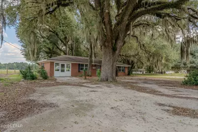 5728 Snowhill Road, Malone, FL 32445 - Photo 6