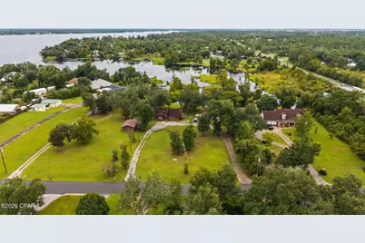 3931 Deerpoint Lake Drive, Southport, FL 32409 - Photo 8