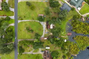 3931 Deerpoint Lake Dr, Southport, FL 32409 - Photo 46