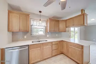 7088 Hugh Dr, Panama City, FL 32404 - Photo 8