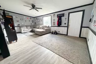 670 S Silver Lake Rd, Fountain, FL 32438 - Photo 6