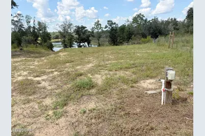 670 S Silver Lake Road, Fountain, FL 32438 - Photo 28