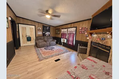 670 S Silver Lake Road, Fountain, FL 32438 - Photo 18