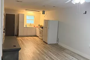 2505 Johnson Dr, Lynn Haven, FL 32444 - Photo 2