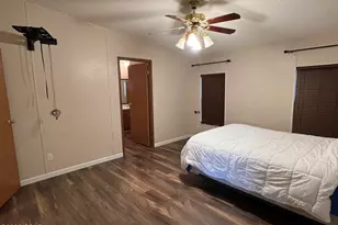 2541 Corral Dr, Alford, FL 32420 - Photo 32