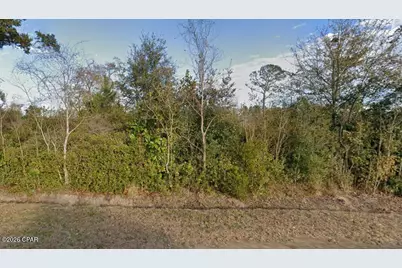 8724 E Bayhead Court, Youngstown, FL 32466 - Photo 2