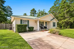 605 W Violet Ln, Defuniak Springs, FL 32433 - Photo 2