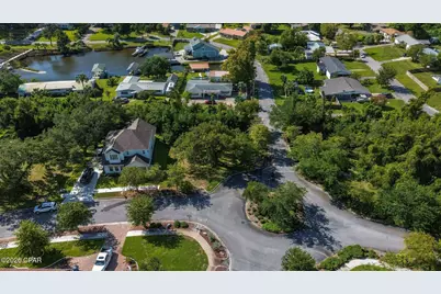 1150 Cove Pointe Drive, Panama City, FL 32401 - Photo 10