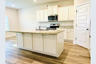 3127 Willie Drive, Southport, FL 32409 - Photo 8
