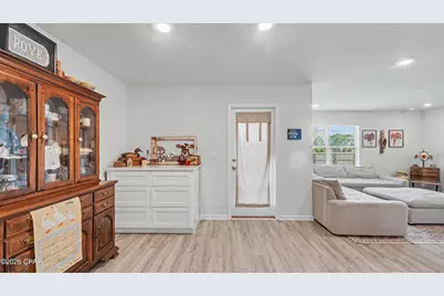 3147 Rachel Place, Southport, FL 32409 - Photo 14
