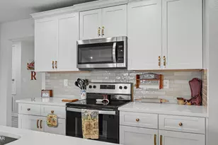 3147 Rachel Pl, Southport, FL 32409 - Photo 4