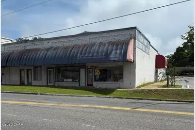 112 N Waukesha Street, Bonifay, FL 32425 - Photo 1