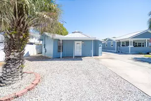 406 Dolphin St, Panama City Beach, FL 32413 - Photo 2