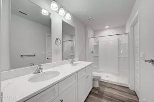 279 Boggy Crk Wy, Callaway, FL 32404 - Photo 18