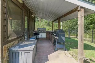 3687 Bass Rd, Graceville, FL 32440 - Photo 36