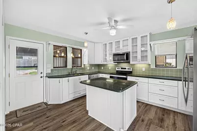 208 S Star Avenue, Panama City, FL 32404 - Photo 12