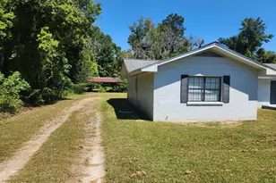 13352 NW County Road 12, Bristol, FL 32321 - Photo 16