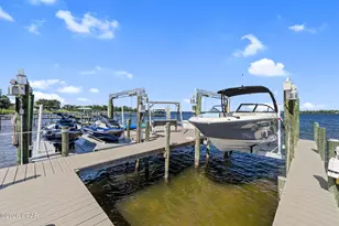 1330 Country Club Dr, Lynn Haven, FL 32444 - Photo 48