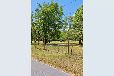 6399 SE 62nd Court, Trenton, FL 32693 - Photo 2