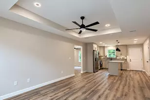523 N Church Ave, Panama City, FL 32401 - Photo 6