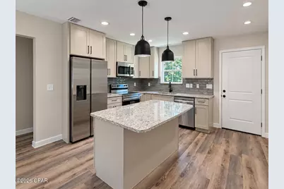 523 N Church Avenue, Panama City, FL 32401 - Photo 2