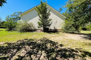 199 N Silver Lake, Marianna, FL 32448 - Photo 38