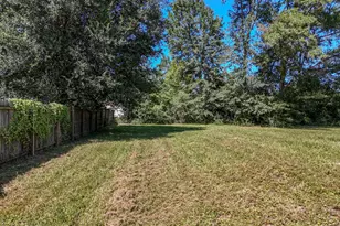 8365 Angie Cir, Panama City, FL 32404 - Photo 6