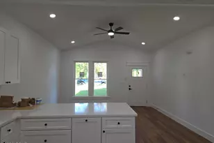 128 Central Ave, Panama City, FL 32401 - Photo 12