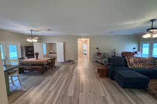 594 Green Bay Rd, Chipley, FL 32428 - Photo 1