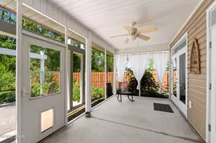 129 Betty Dr, Port Saint Joe, FL 32456 - Photo 20