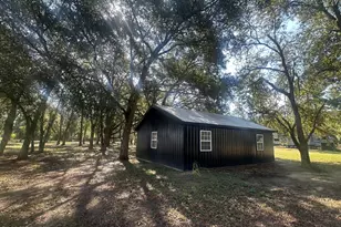3799 Sweet Pond Rd, Greenwood, FL 32443 - Photo 4