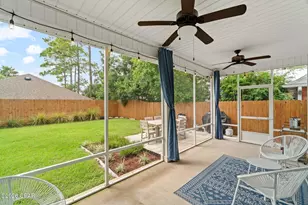 319 Pinetree Dr, Panama City Beach, FL 32413 - Photo 38
