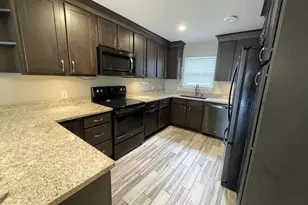 1209 Capri Dr, Panama City, FL 32405 - Photo 1