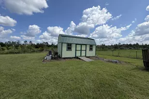 10750 Alex Dr, Fountain, FL 32438 - Photo 18