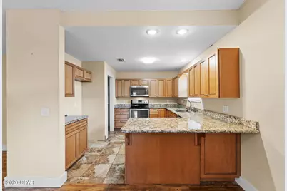 560 Lagoon Oaks Drive, Panama City Beach, FL 32408 - Photo 18
