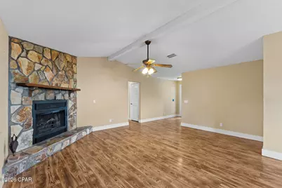 560 Lagoon Oaks Drive, Panama City Beach, FL 32408 - Photo 8