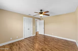 560 Lagoon Oaks Dr, Panama City Beach, FL 32408 - Photo 14
