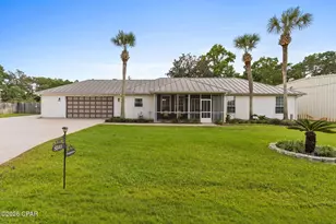 8341 Hand St, Panama City Beach, FL 32413 - Photo 2