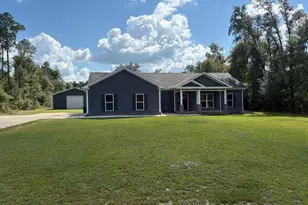 2535 Wood Ave, Alford, FL 32420 - Photo 2