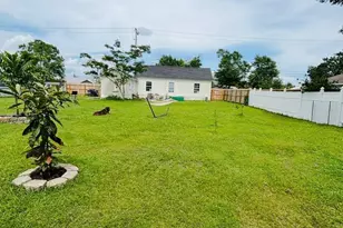 812 Tennessee Ave, Lynn Haven, FL 32444 - Photo 8