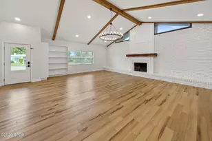 904 E 2nd Ct, Panama City, FL 32401 - Photo 6