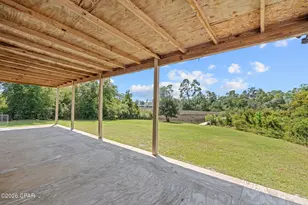 586 Hickory Bluff Dr, Southport, FL 32409 - Photo 24
