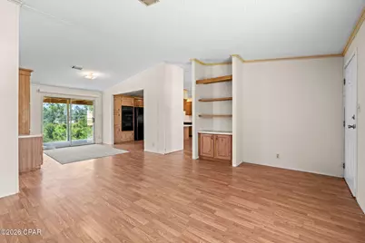 586 Hickory Bluff Drive, Southport, FL 32409 - Photo 10