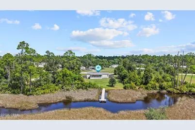 586 Hickory Bluff Drive, Southport, FL 32409 - Photo 2