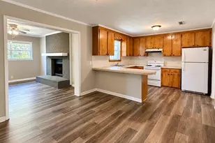 5487 Pelham Ct, Graceville, FL 32440 - Photo 6