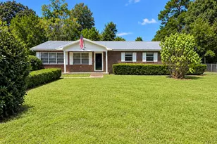 5487 Pelham Ct, Graceville, FL 32440 - Photo 14