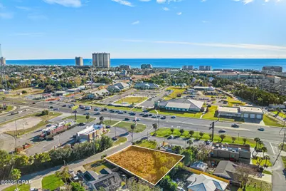 105 Armstrong Circle, Panama City Beach, FL 32413 - Photo 1