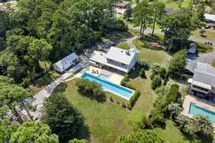 138 Laird Cir, Panama City Beach, FL 32408 - Photo 2